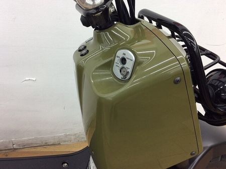 ホンダ ズーマー ズーマー ★☆2011年モデル インジェクションモデル シート張替え ヒートガード交換済み 13