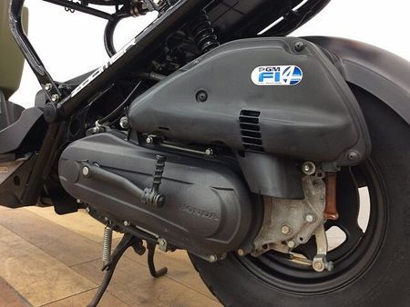 ホンダ ズーマー ズーマー ★☆2011年モデル インジェクションモデル シート張替え ヒートガード交換済み 38