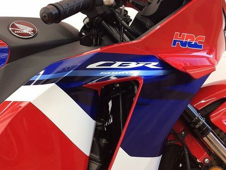 ホンダ CBR600RR CBR600RR ★☆2021年モデル ライドバイワイヤ☆★ 21