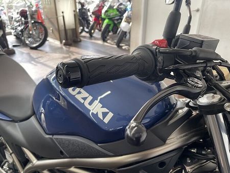 スズキ SV650 SV650 ABS ★☆ワンオーナー 2023年モデル ☆★ 23