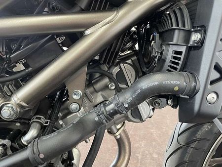 スズキ SV650 SV650 ABS ★☆ワンオーナー 2023年モデル ☆★ 39