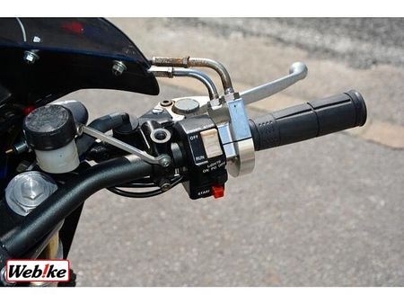 カワサキ Z1000 (水冷) 足回りから吸排気まで、カスタムされたMk2仕様。初回車検は3年です! 42