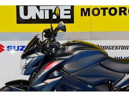 スズキ GSX-S1000 ハイテクネイキッドを吸排気から足回りまで走り仕様カスタム! 20