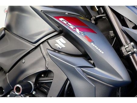 スズキ GSX-S1000 ハイテクネイキッドを吸排気から足回りまで走り仕様カスタム! 8