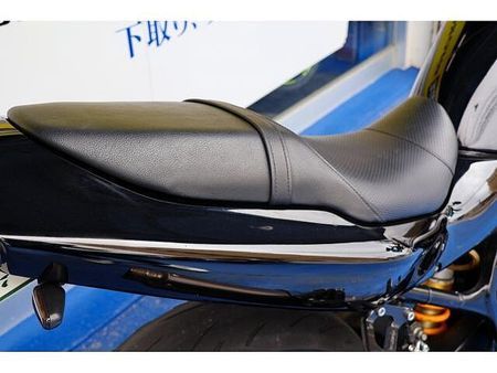 スズキ GSF1200 トルクフルな油冷マシンを存分に走らせる、ヘビーなカスタム車です。 21