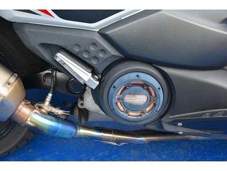 ヤマハ TMAX500 ストロボカラーの限定車を走り仕様のカスタム! 17