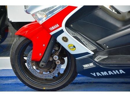 ヤマハ TMAX500 ストロボカラーの限定車を走り仕様のカスタム! 25