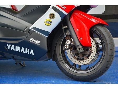 ヤマハ TMAX500 ストロボカラーの限定車を走り仕様のカスタム! 5