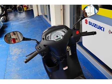 スズキ アドレス125 他社にないクラシカルデザインで人気の現行アドレス。走行距離少ない中古車です! 28