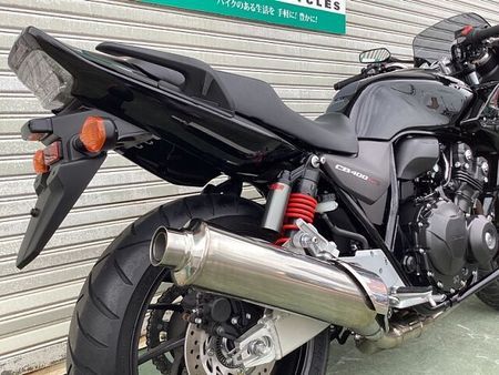 ホンダ CB400スーパーボルドール 8
