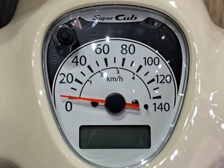 ホンダ スーパーカブ110 スクーター、カブ、原付2種大量展示!品質、在庫数に自信あり!!常設新車展示場オープン!! 3