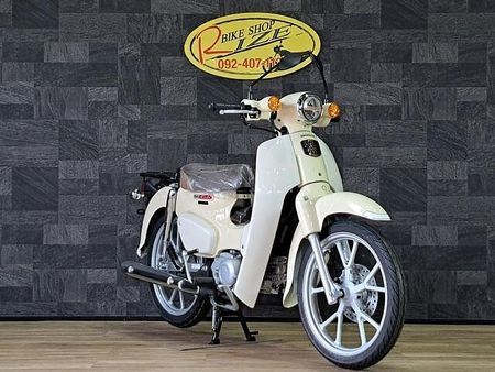 ホンダ スーパーカブ110 スクーター、カブ、原付2種大量展示!品質、在庫数に自信あり!!常設新車展示場オープン!! 6