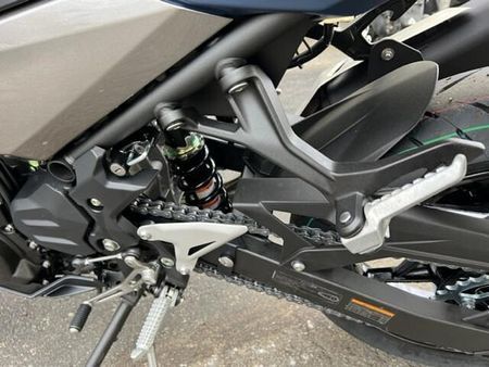 カワサキ ニンジャ 400 今だけのキャンペーン価格実施中!その他モデル、カラーありますのでお問い合わせください。 14