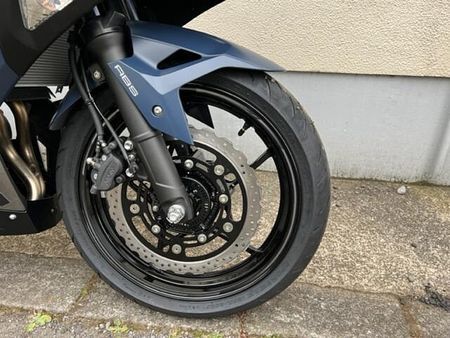 カワサキ ニンジャ 400 今だけのキャンペーン価格実施中!その他モデル、カラーありますのでお問い合わせください。 4