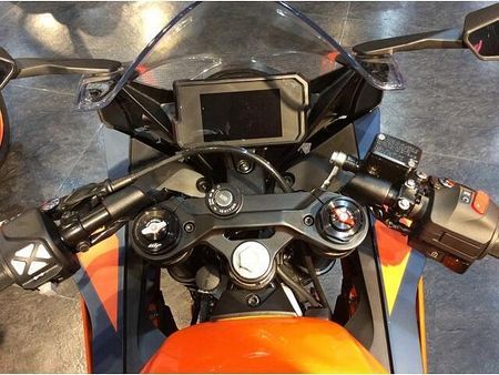 KTM RC390 KTM「購入サポート」キャンペーン対象!在庫は残り1台です!詳細はお問い合わせください! 4