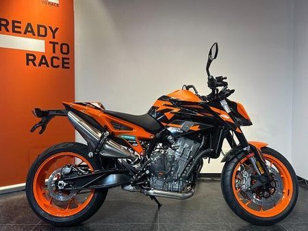 KTM 890 DUKE GP GP 店頭現車無し、要取り寄せ車両。 1