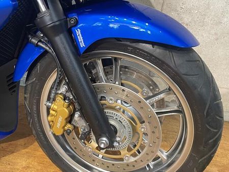 ホンダ DN-01 前後タイヤ新品に交換致します 6