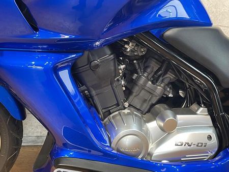 ホンダ DN-01 前後タイヤ新品に交換致します 28