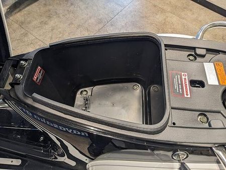 AJS Modena 125 店頭現車無し、要取り寄せ車両。レトロでおしゃれなスクーター! 8
