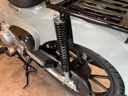 ホンダ クロスカブ110 店頭現車無し、要取り寄せ車両。 12
