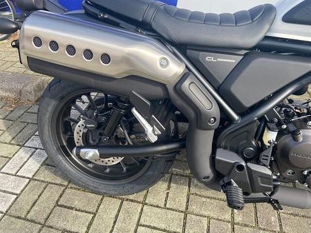 ホンダ CL250 店頭現車無し、要取り寄せ車両。話題のスクランブラーCL250が登場!! 14