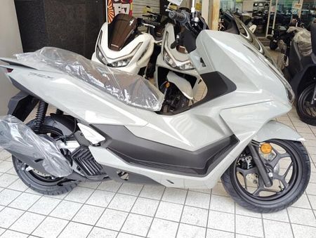 ホンダ PCX125 メーカー正規取扱店なのでご購入の後も安心です! 1