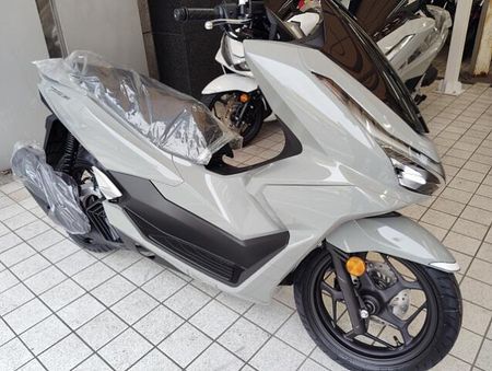 ホンダ PCX125 メーカー正規取扱店なのでご購入の後も安心です! 2
