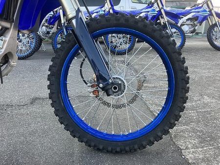 ヤマハ YZ250F コンペモデルの為、公道走行不可。 11