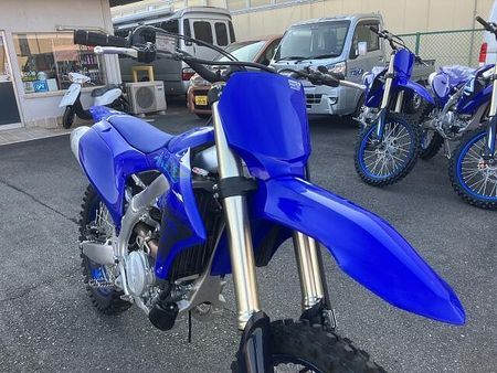 ヤマハ YZ250F コンペモデルの為、公道走行不可。 14
