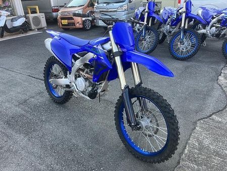 ヤマハ YZ250F コンペモデルの為、公道走行不可。 2