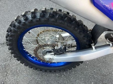 ヤマハ YZ250F コンペモデルの為、公道走行不可。 23