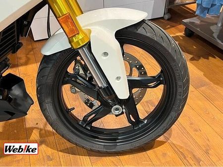 BMW G310R BMWモトラッド八王子・コクボモータースです。 12