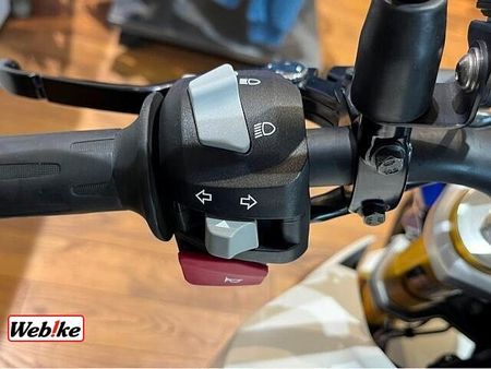 BMW G310R BMWモトラッド八王子・コクボモータースです。 19