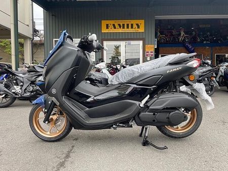 ヤマハ NMAX バイクの事なら当店にお任せ下さい!ホンダ・ヤマハ・スズキ正規取扱店です。 2