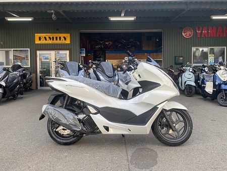 ホンダ PCX160 バイクの事なら当店にお任せ下さい!ホンダ・ヤマハ・スズキ正規取扱店です。 1
