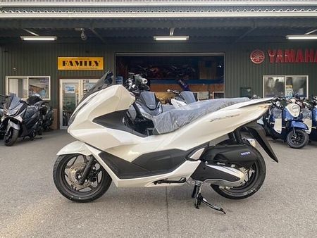 ホンダ PCX160 バイクの事なら当店にお任せ下さい!ホンダ・ヤマハ・スズキ正規取扱店です。 4