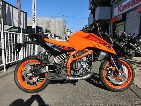 KTM 390 DUKE 入荷少量、お早目にお買い求め下さい、ナナオリジナル5年保証加入できます詳しくはスタッフまで 1