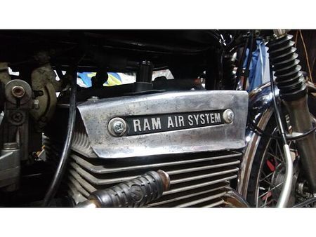 スズキ GT550 2スト、トリプルの加速を貴方へ! 7