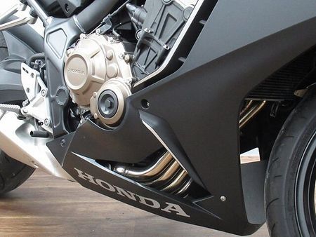 ホンダ CBR650R 【バイク王認定中古車】【スピード納車】CBR650R ワンオーナー車 ☆★マルチバー&US 20