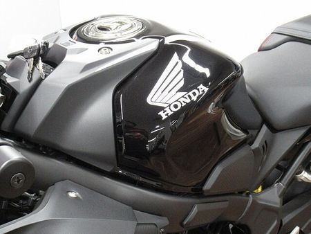 ホンダ CBR650R 【バイク王認定中古車】【スピード納車】CBR650R ワンオーナー車 ☆★マルチバー&US 38