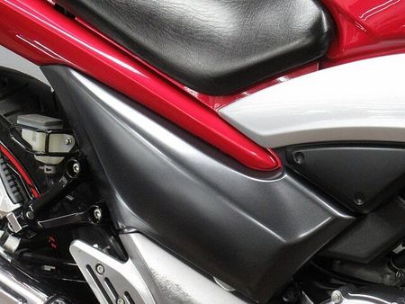 スズキ GSR250 GSR250 エンジンガード付き ☆★アジャスタブルレバー・USBポート付き!★☆ 【マル 24