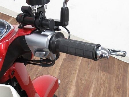 ホンダ スーパーカブC125 スーパーカブC125 現行型 ヨシムラマフラー装備 ☆★トップケース・グリップヒーター・ベ 17