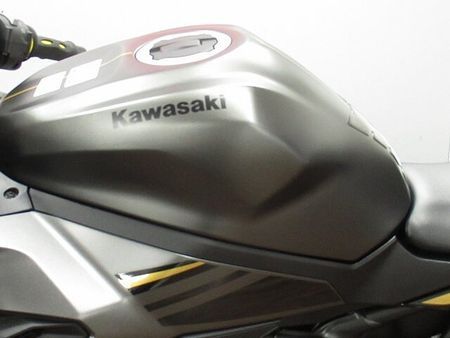 カワサキ ZX-25R Ninja ZX-25R SE 2022年モデル ☆★純正エンジンスライダー・USBポート 39