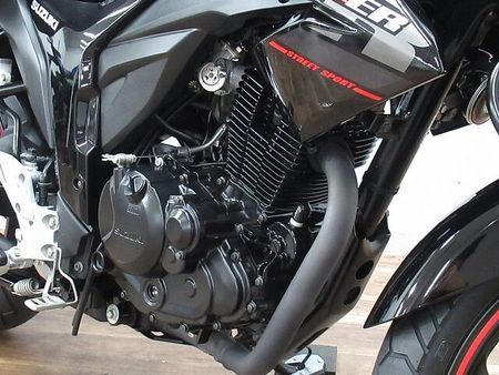 スズキ ジクサー 150 GIXXER150 サイドバッグ付き ☆★MRAスクリーン・LEDライト・キャリア付き!★ 23