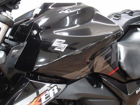 スズキ ジクサー 150 GIXXER150 サイドバッグ付き ☆★MRAスクリーン・LEDライト・キャリア付き!★ 36
