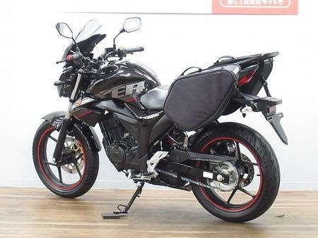 スズキ ジクサー 150 GIXXER150 サイドバッグ付き ☆★MRAスクリーン・LEDライト・キャリア付き!★ 5