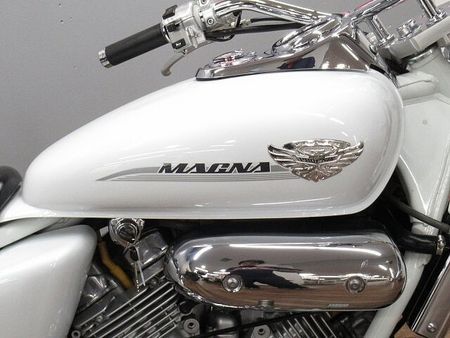 ホンダ マグナ(Vツインマグナ) V-TWIN MAGNA 後期型 フルノーマル車 ☆★バッテリー新品交換・フォークオーバー 19