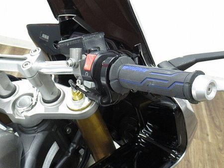 ヤマハ FZ1フェザー FZ-1 FAZER カナダ仕様 社外マフラー装備 ローダウン ☆★カスタム多数★☆ 【マ 18