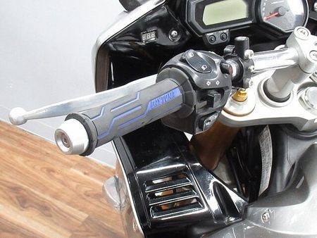 ヤマハ FZ1フェザー FZ-1 FAZER カナダ仕様 社外マフラー装備 ローダウン ☆★カスタム多数★☆ 【マ 33