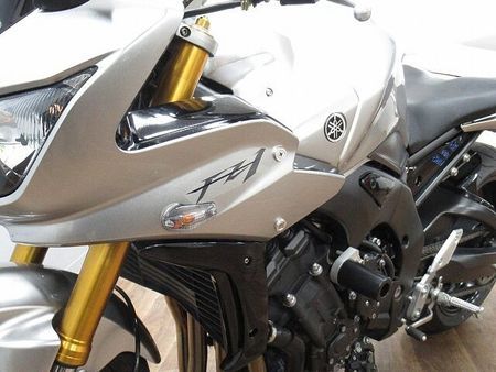 ヤマハ FZ1フェザー FZ-1 FAZER カナダ仕様 社外マフラー装備 ローダウン ☆★カスタム多数★☆ 【マ 34